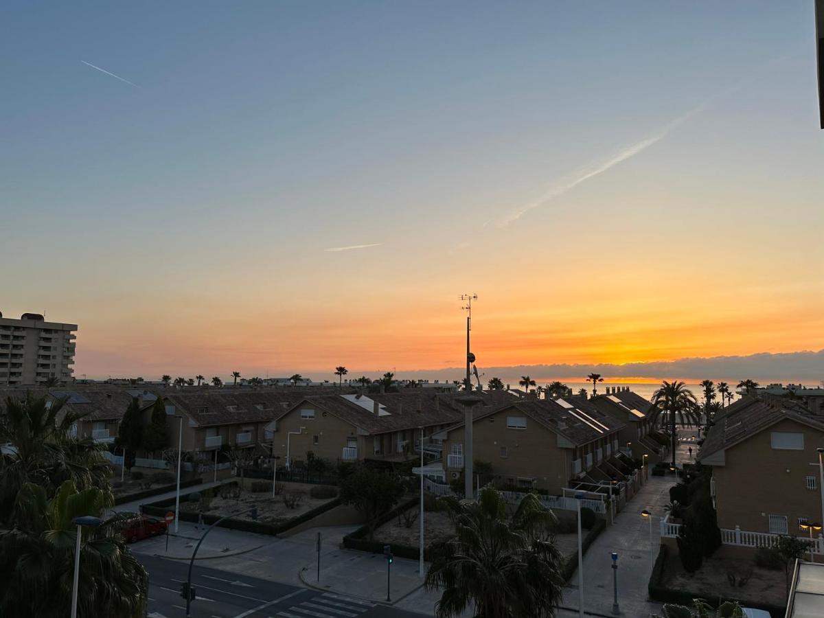 Sunny Patacona Seaview Apartment Valencia Ngoại thất bức ảnh